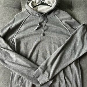 Like new Men’s grey hoodie